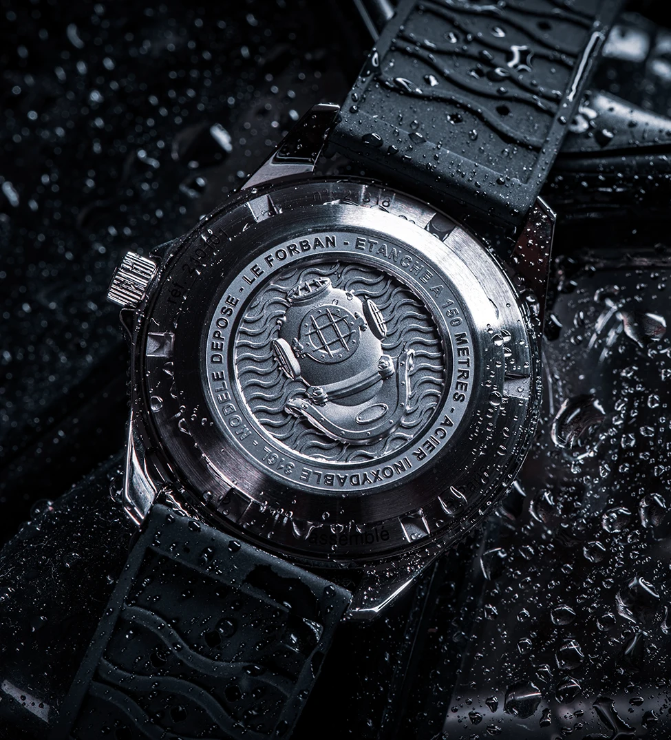 Malouine CaseBack
